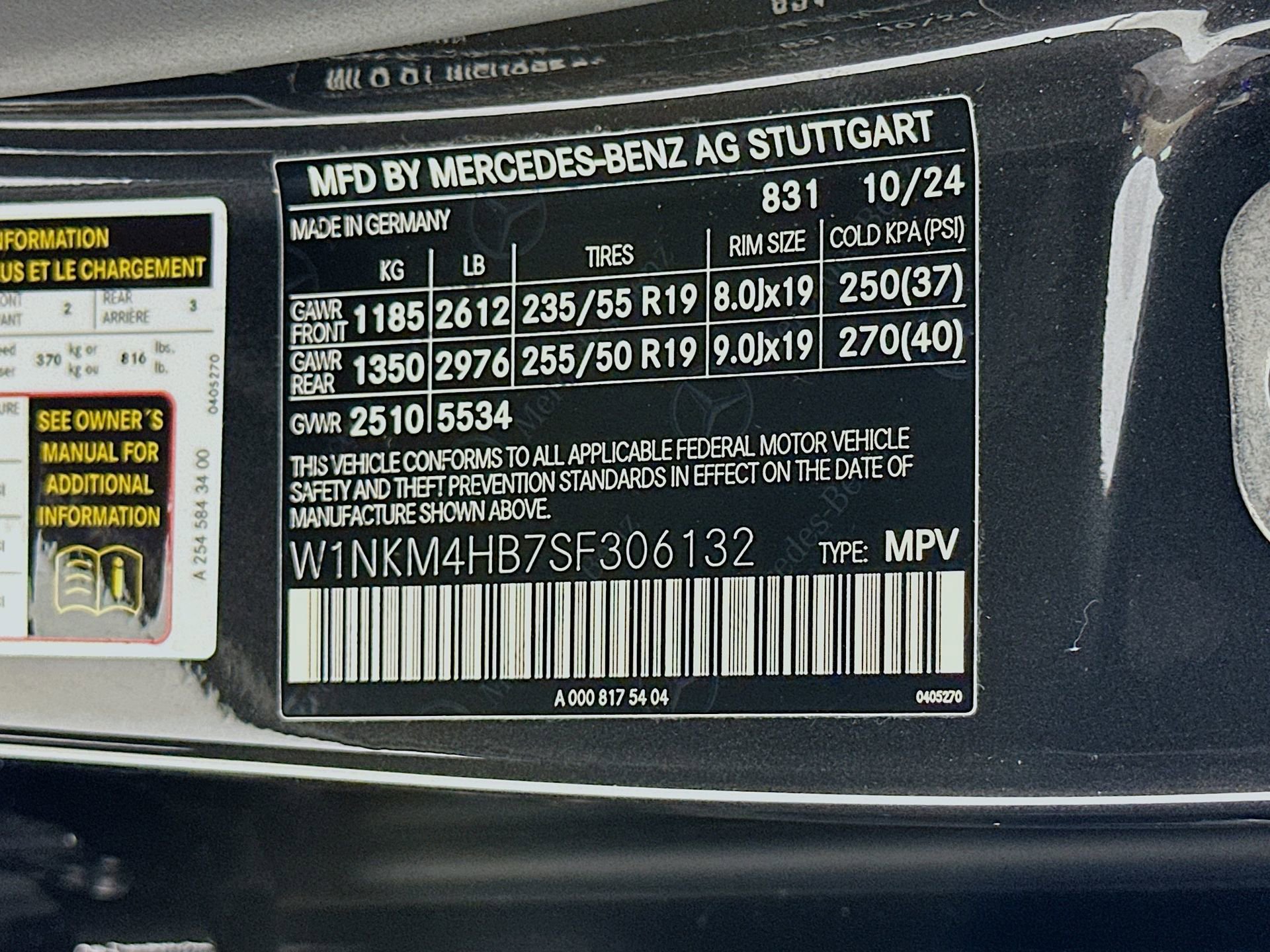 Used 2025 Mercedes-Benz GLC 300 4MATIC image 35
