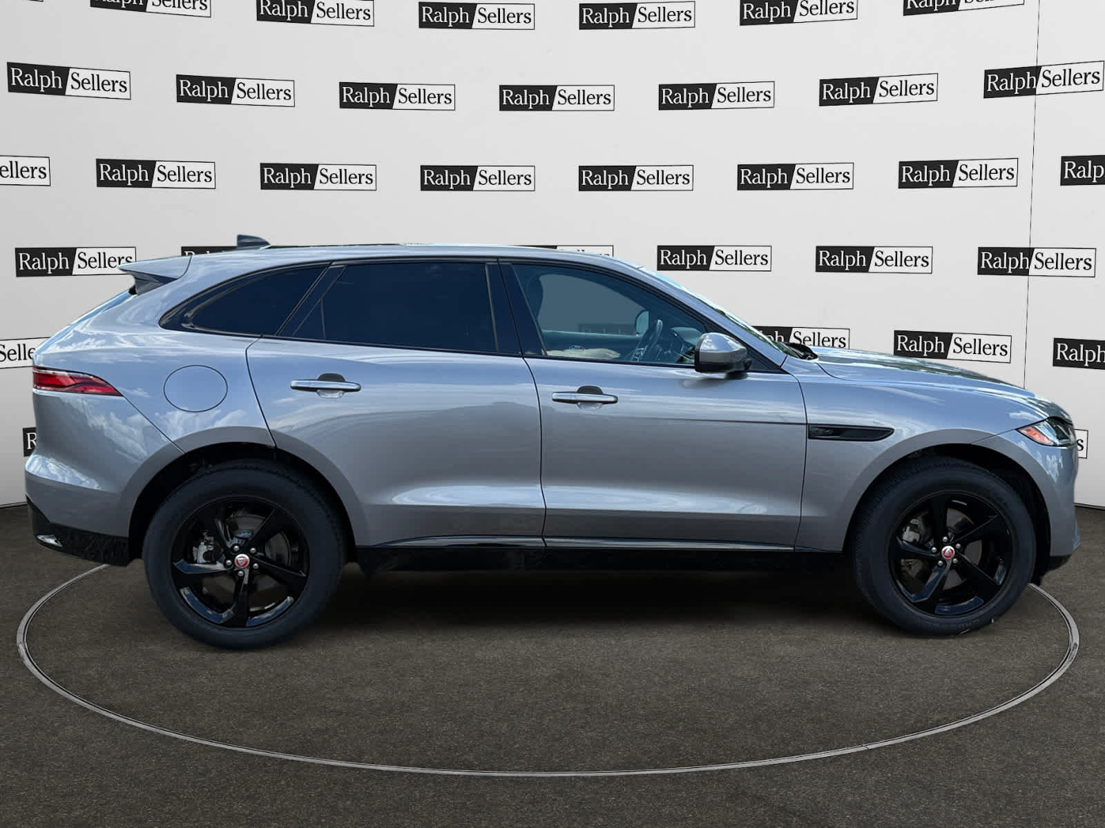 Used 2023 Jaguar F-PACE S AWD/4WD image 7