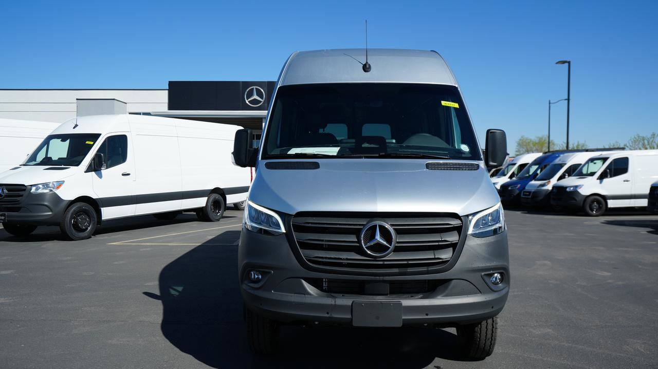 New 2026 Mercedes-Benz Sprinter 3500 image 2