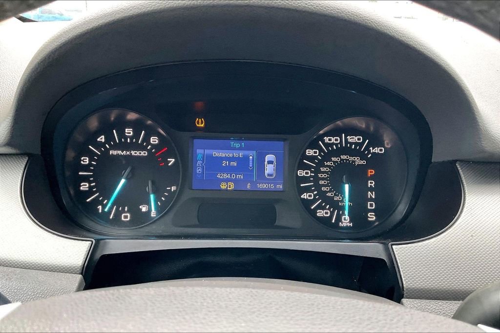 Used 2014 Ford Edge SEL AWD/4WD image 12