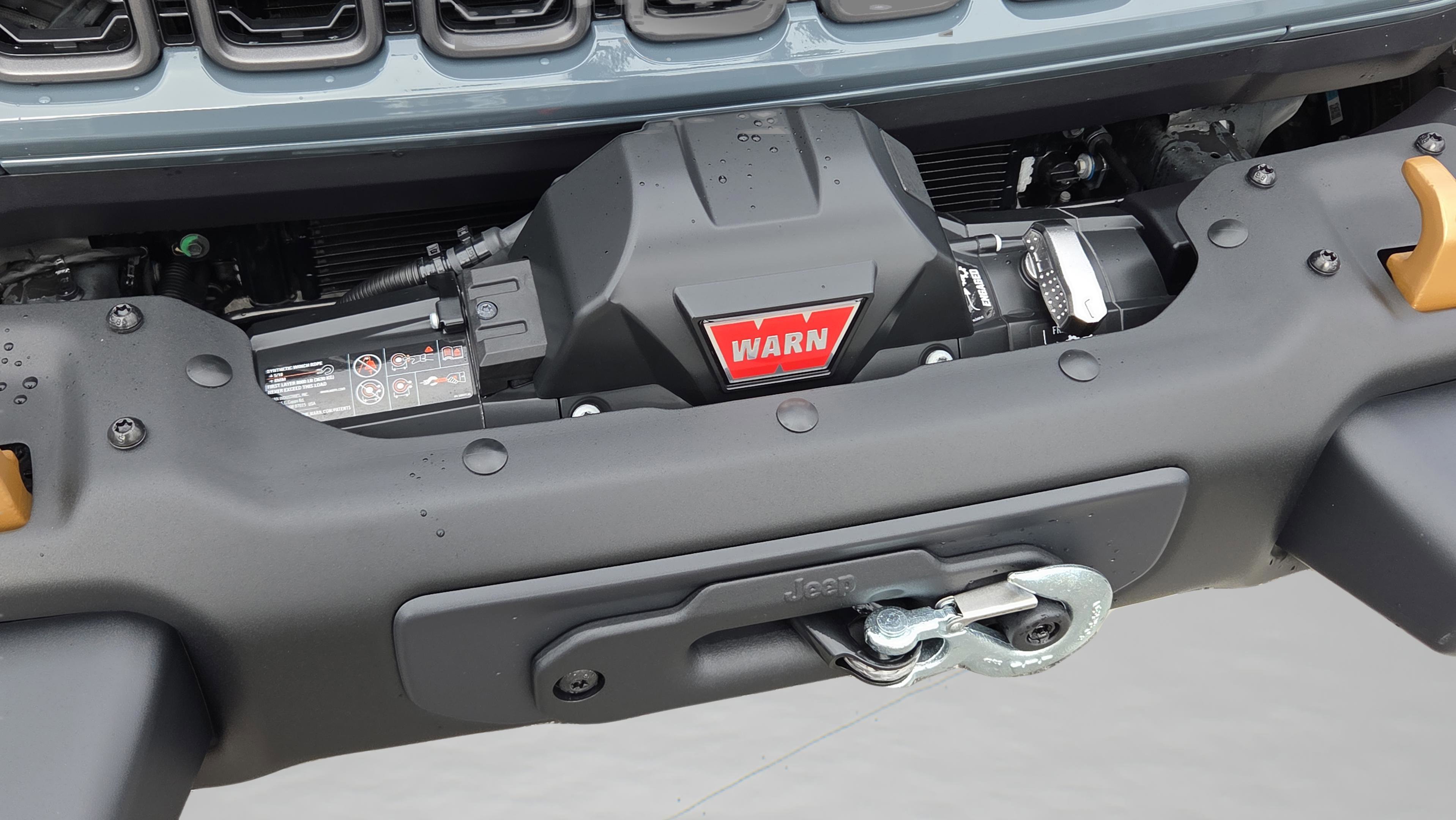 Used 2025 Jeep Wrangler Unlimited Rubicon 392 image 18