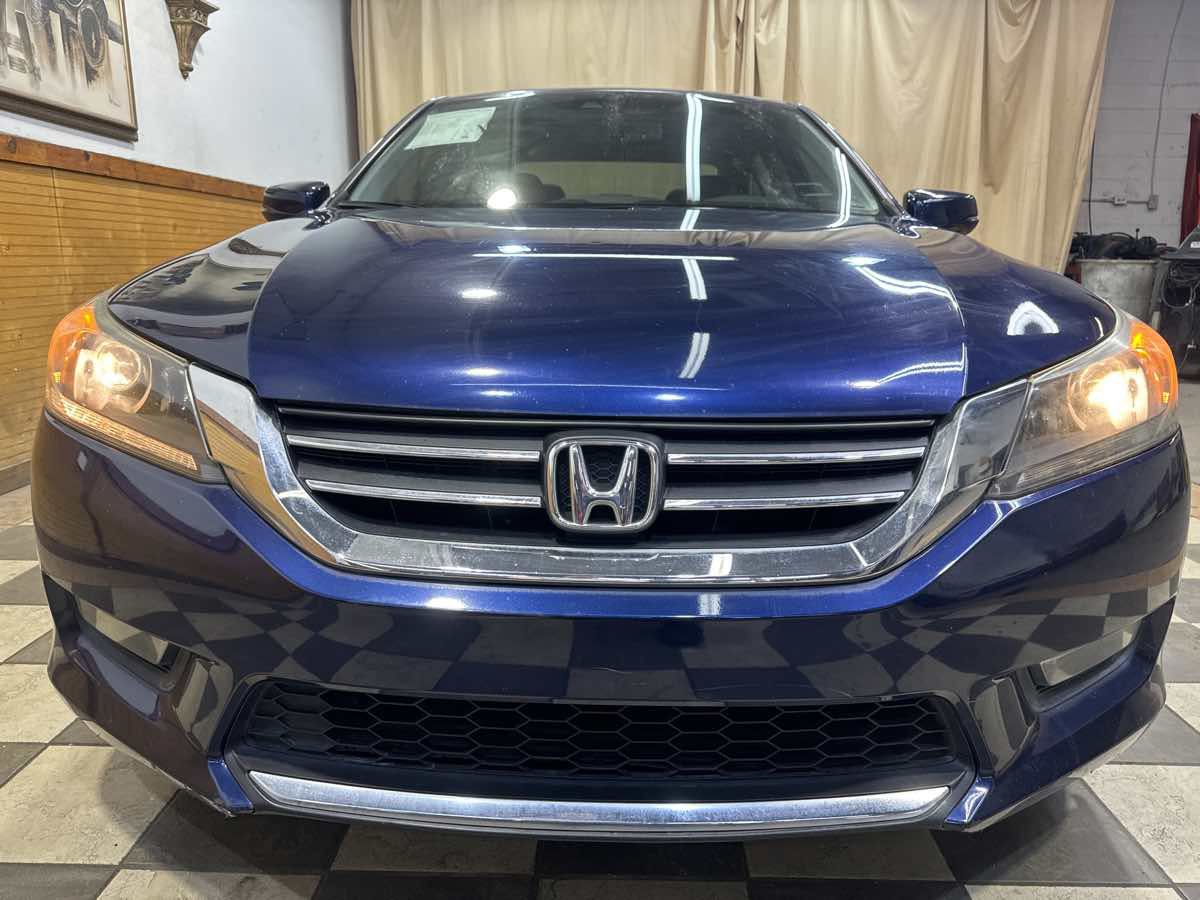 Used 2015 Honda Accord EX-L image 3