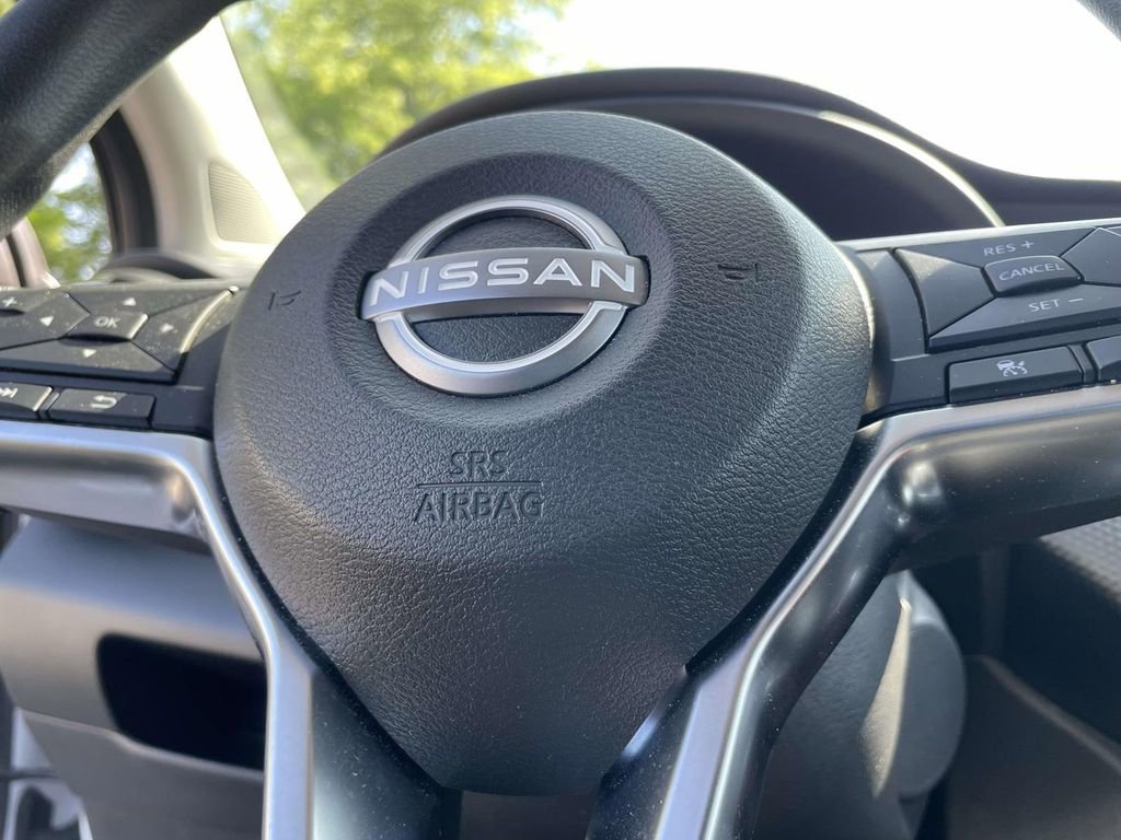Used 2023 Nissan Kicks SV FWD image 28