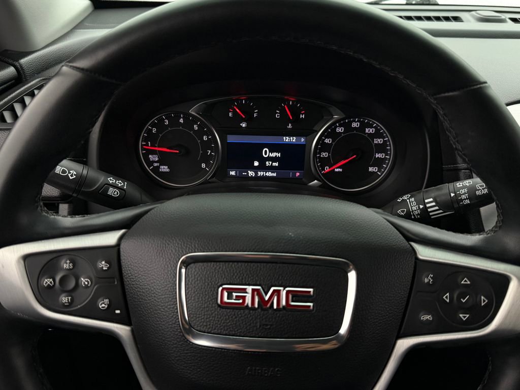 Used 2023 GMC Terrain SLT image 44