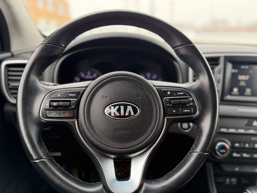 Used 2017 Kia Sportage EX image 25