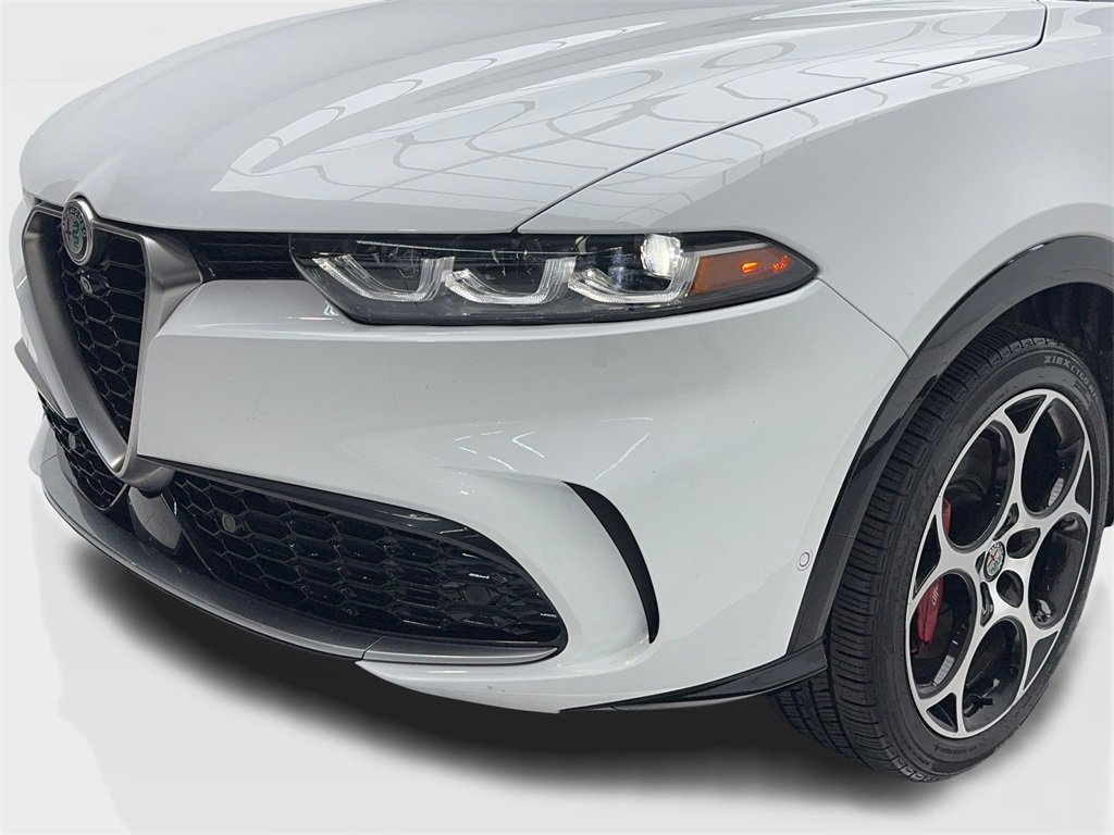 New 2024 Alfa Romeo Tonale Ti w/ Active Assist Package image 5