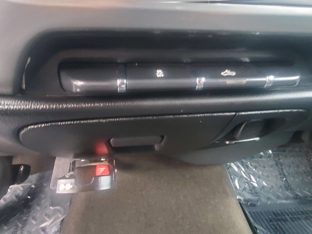 Used 2015 Chevrolet Silverado 1500 LT w/ All Star Edition image 22