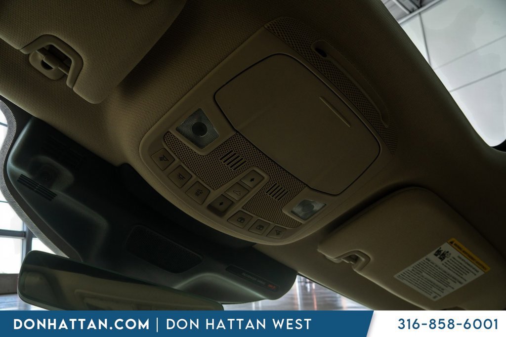 Used 2022 Lincoln Nautilus Reserve AWD/4WD image 14
