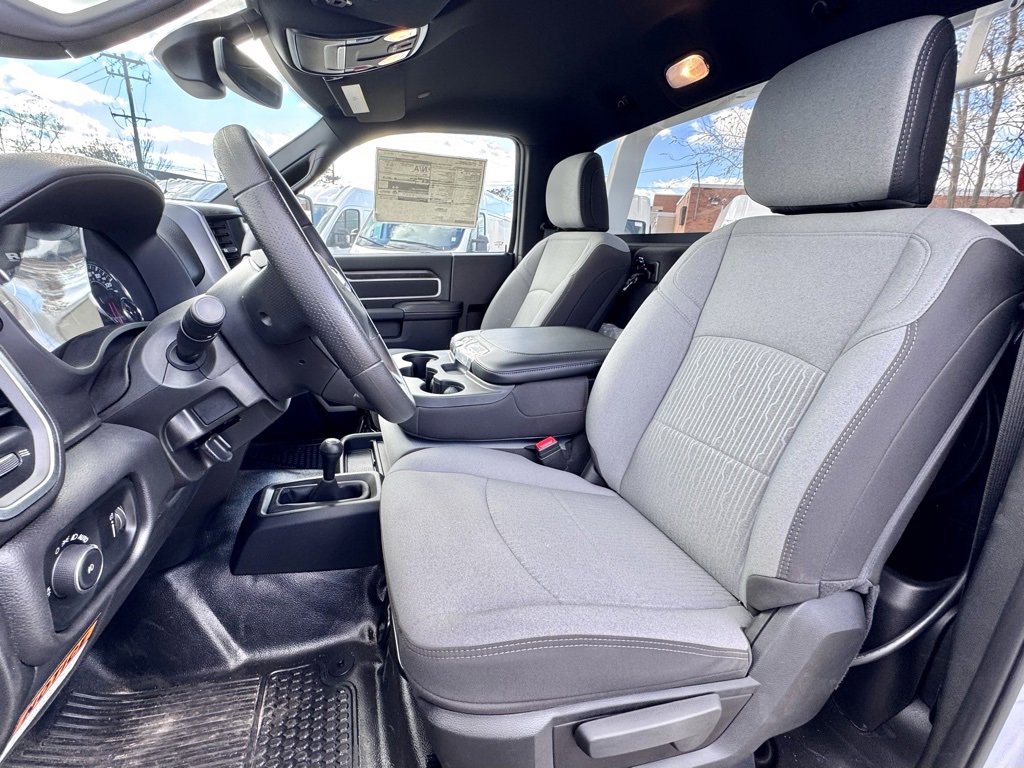 New 2024 RAM 4500 SLT w/ Quick Order Package 2YG SLT image 13