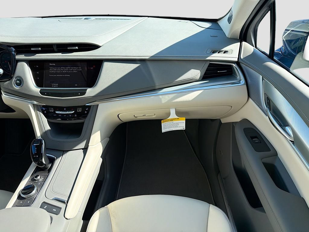 New 2026 Cadillac XT5 Premium Luxury w/ Driver Assist Package FWD image 18