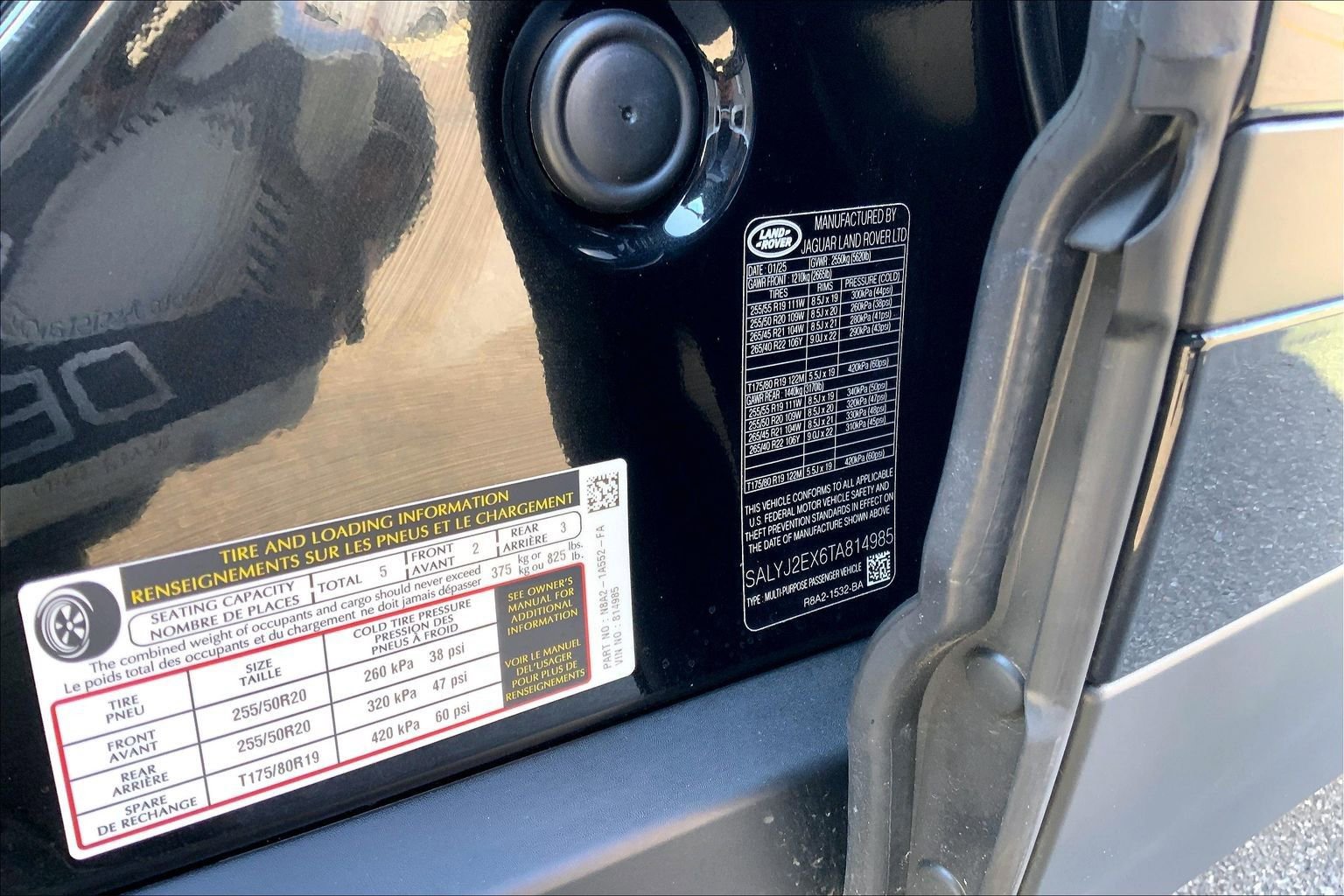 Used 2026 Land Rover Range Rover Velar S AWD/4WD image 33