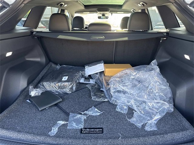 New 2026 Volkswagen Atlas Cross Sport SE image 7