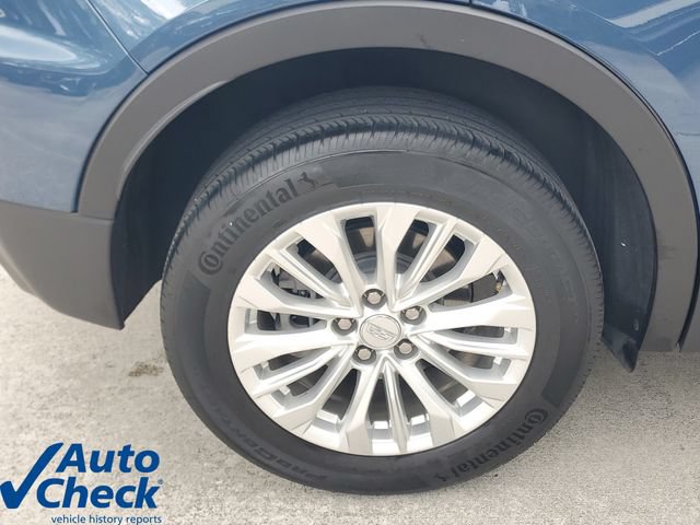 Certified 2024 Cadillac XT4 Luxury FWD image 8