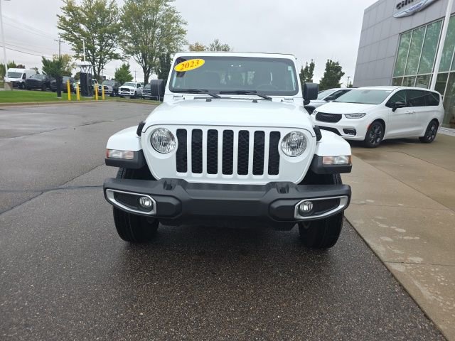 Certified 2023 Jeep Gladiator Sport image 2