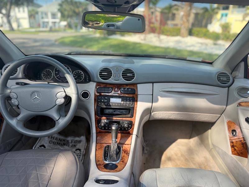 Used 2004 Mercedes-Benz CLK 320 Cabriolet image 15