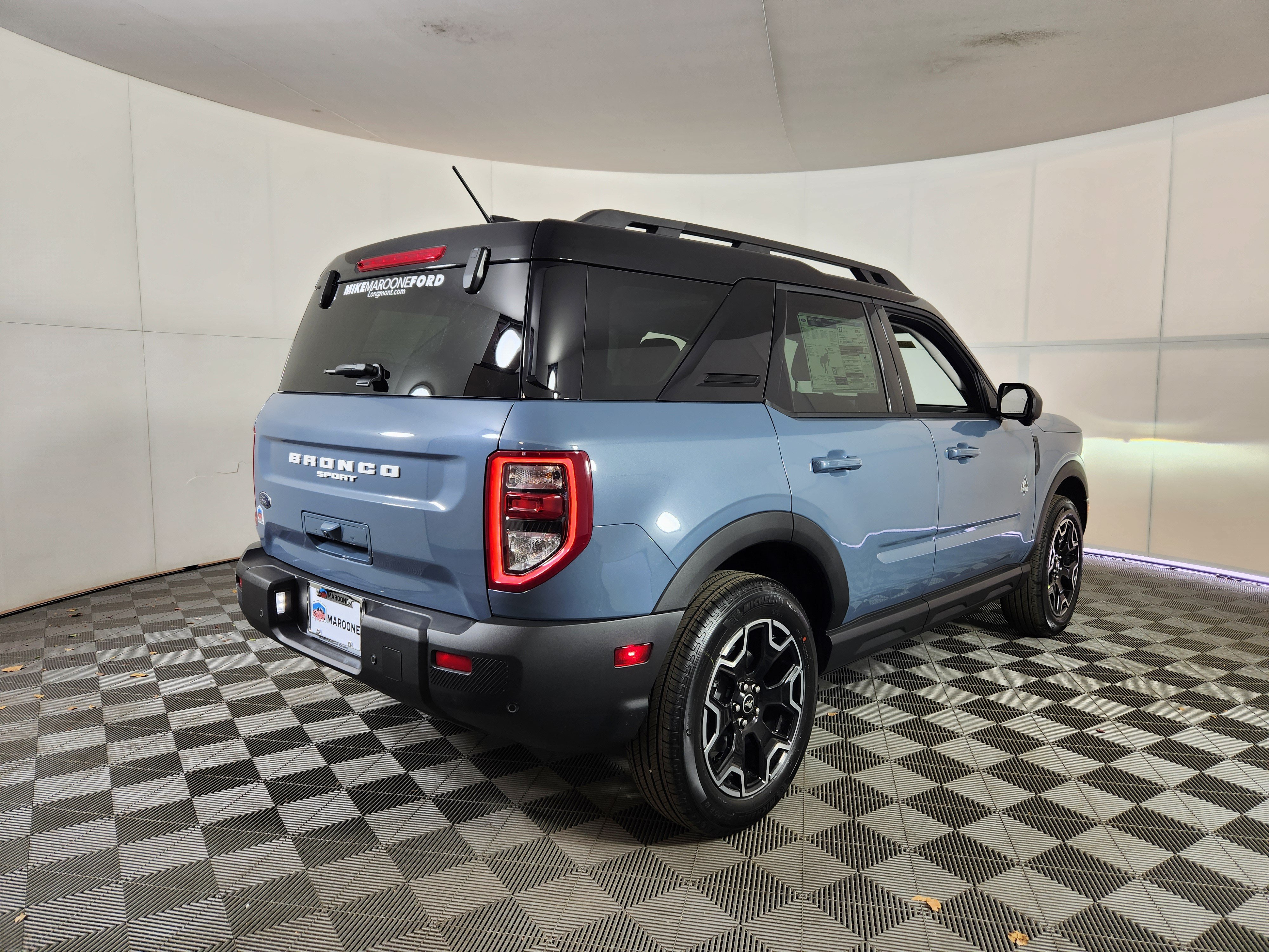 New 2025 Ford Bronco Sport Outer Banks w/ Outer Banks Tech Package+ AWD/4WD image 7