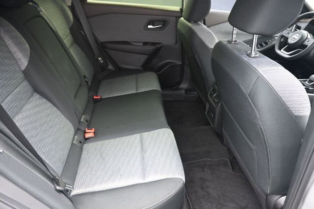 Used 2023 Nissan Rogue SV FWD image 33