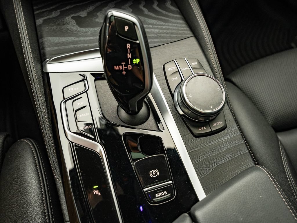 Used 2023 BMW 530i xDrive w/ M Sport Package AWD/4WD image 38