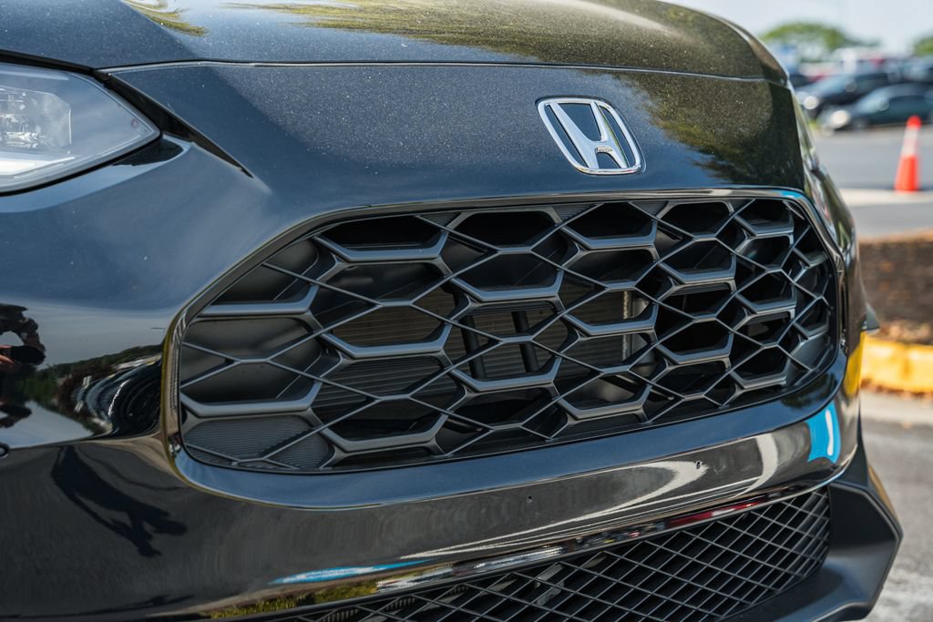 Certified 2025 Honda HR-V LX image 8