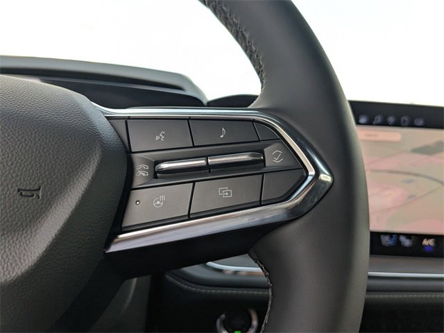 New 2025 Chevrolet Suburban Premier image 33