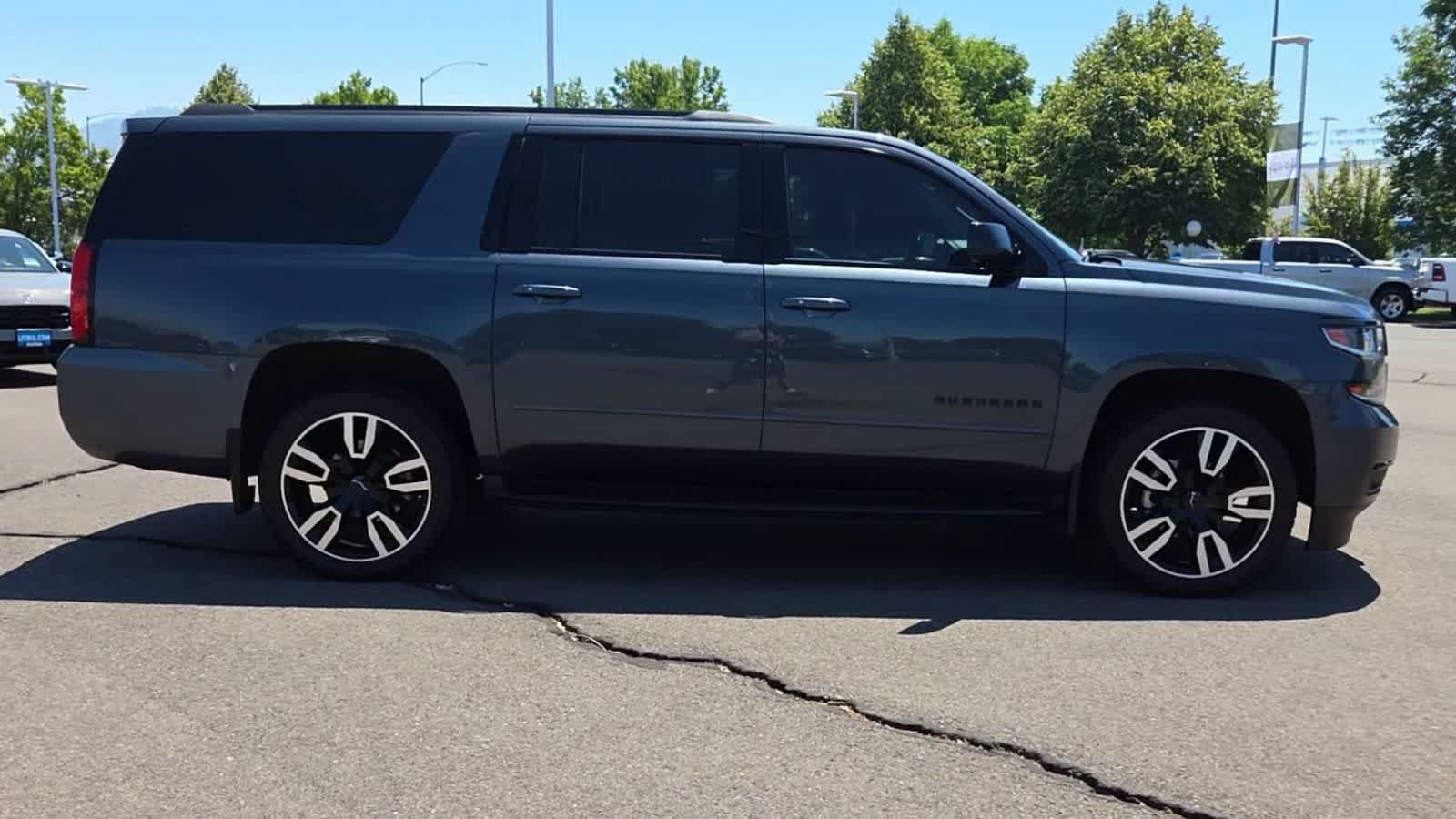 Used 2019 Chevrolet Suburban Premier AWD/4WD image 9