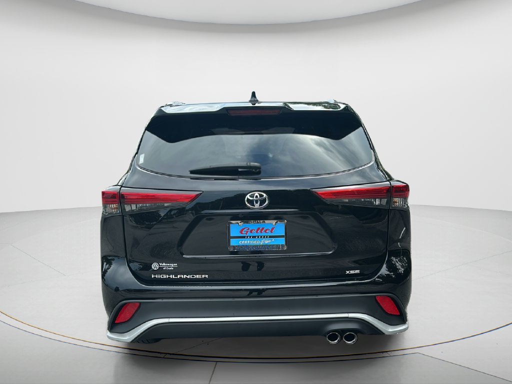 Used 2022 Toyota Highlander XSE FWD image 6