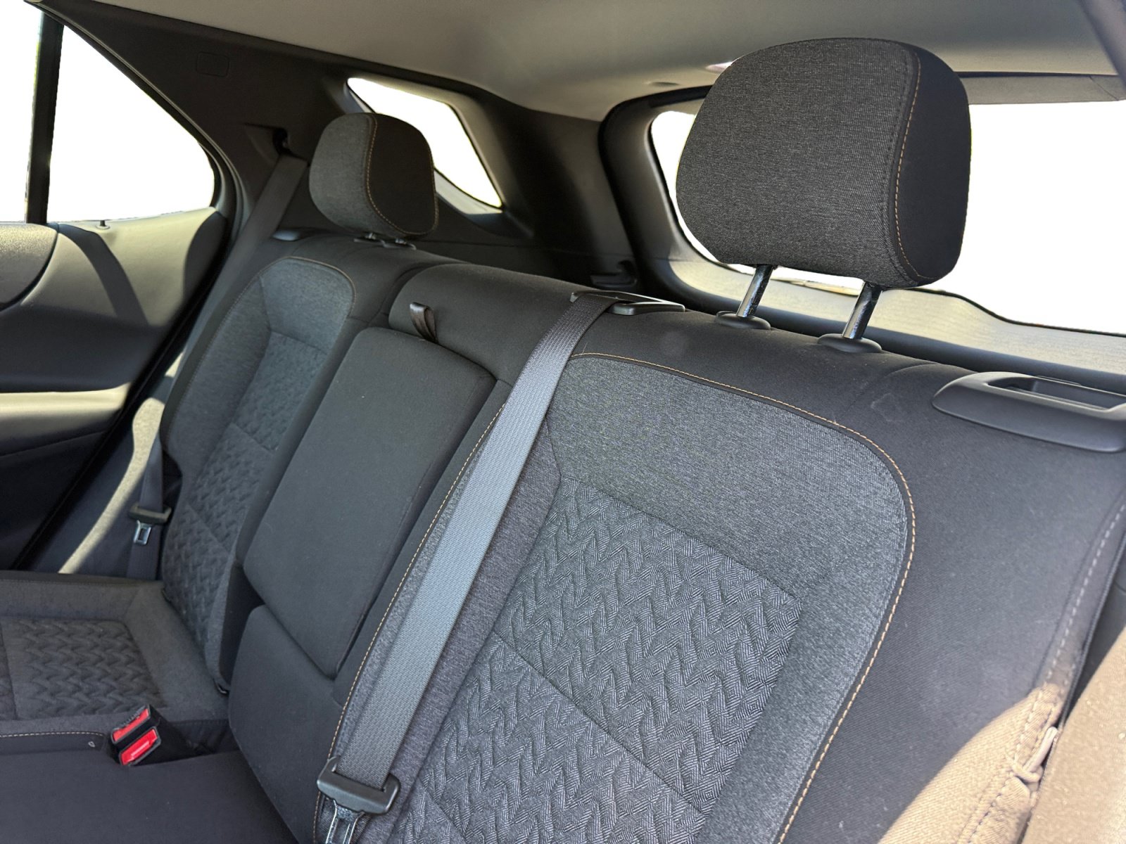 Used 2023 Chevrolet Equinox LT FWD image 16