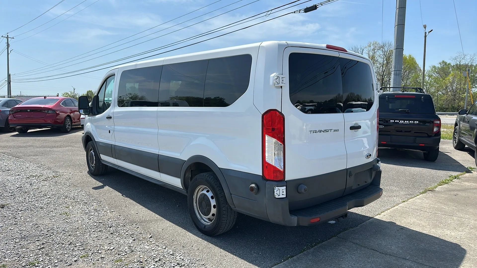 Used 2016 Ford Transit 350 XL RWD image 5