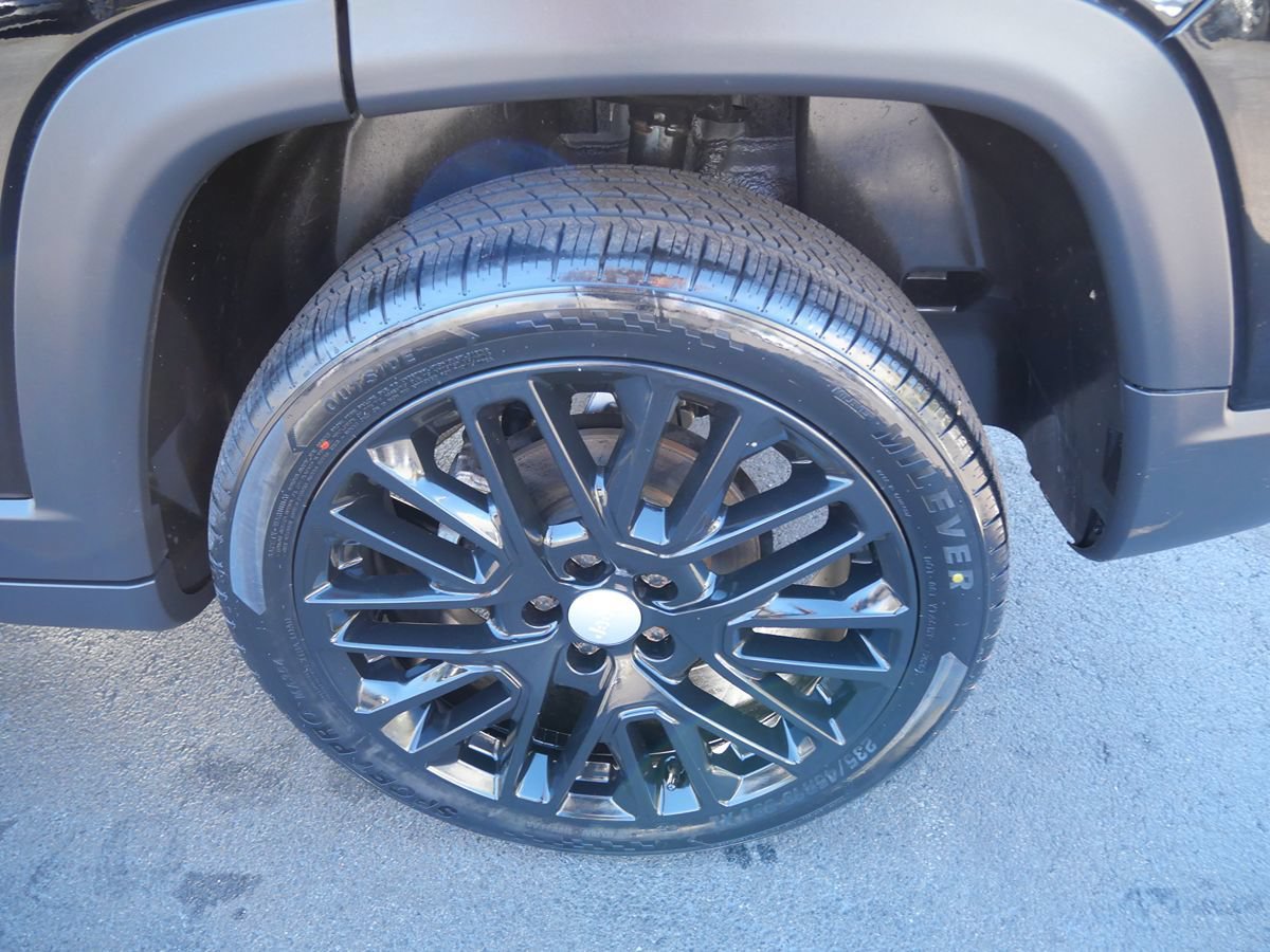 Used 2022 Jeep Compass Latitude w/ Sun and Sound Group AWD/4WD image 35