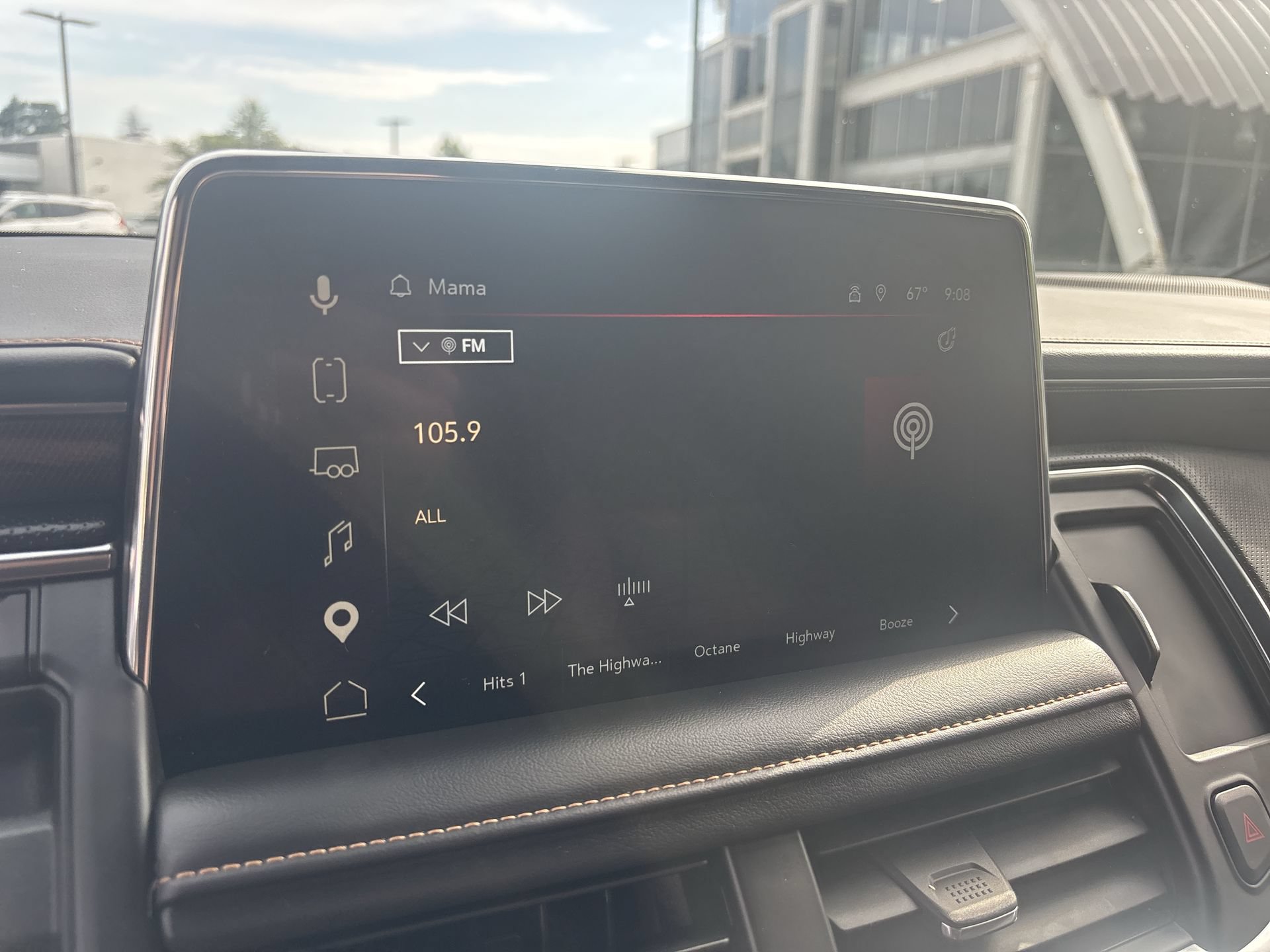 Certified 2023 GMC Yukon AT4 AWD/4WD image 13