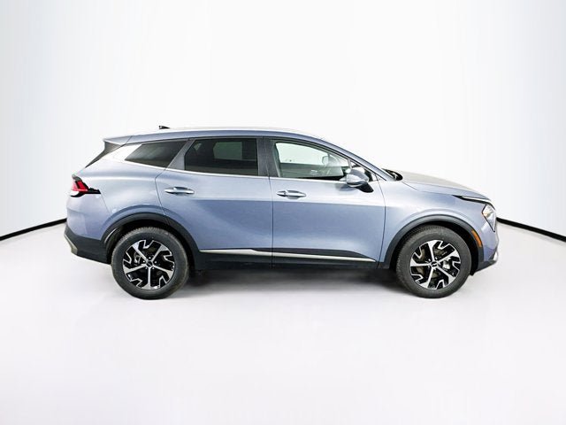 Certified 2023 Kia Sportage EX image 4