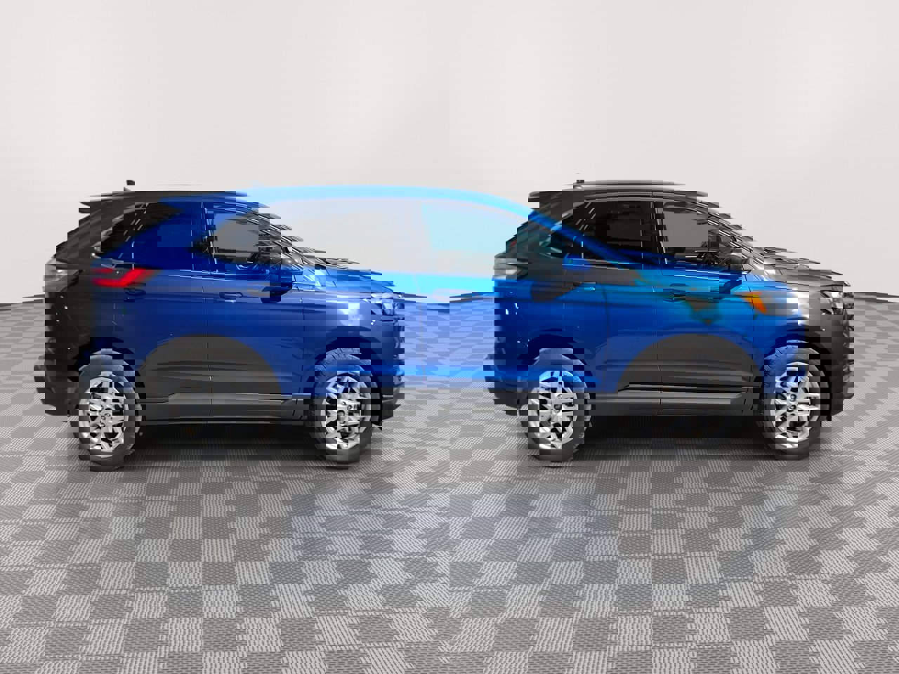 Used 2023 Ford Edge SEL image 9