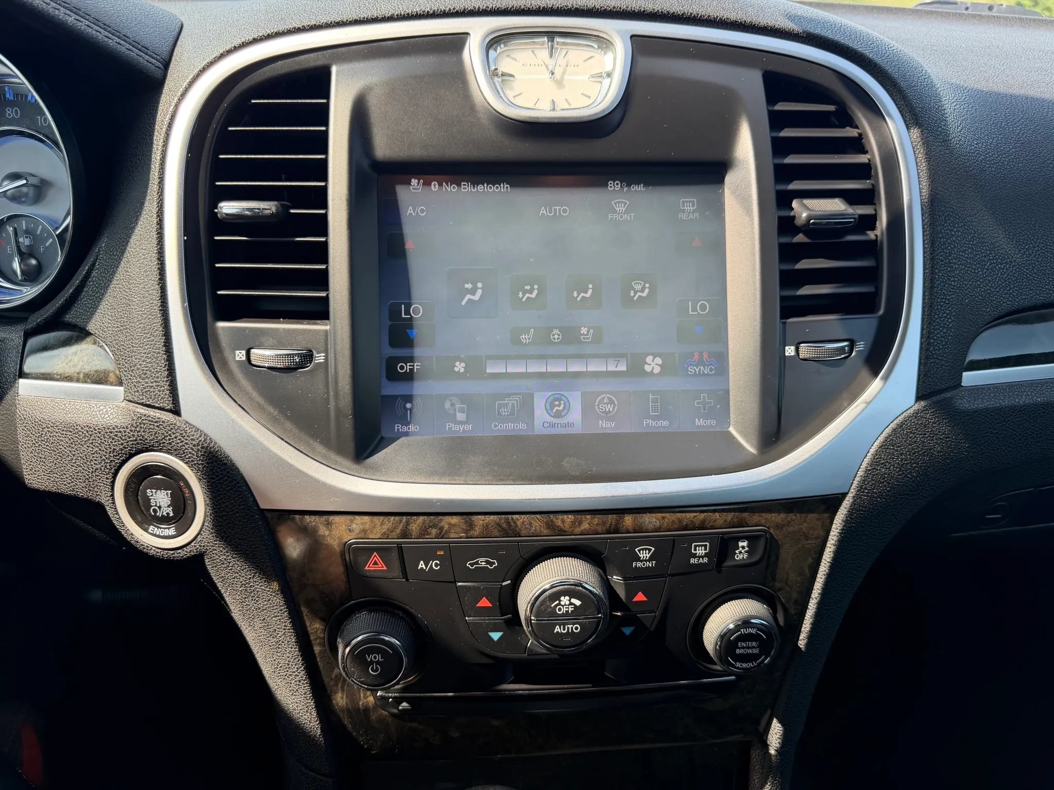 Used 2011 Chrysler 300 C w/ Sound Group AWD/4WD image 16