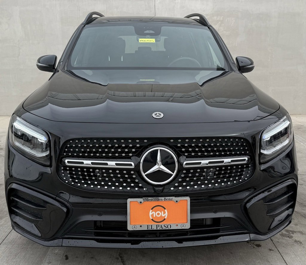 Used 2024 Mercedes-Benz GLB 250 image 2