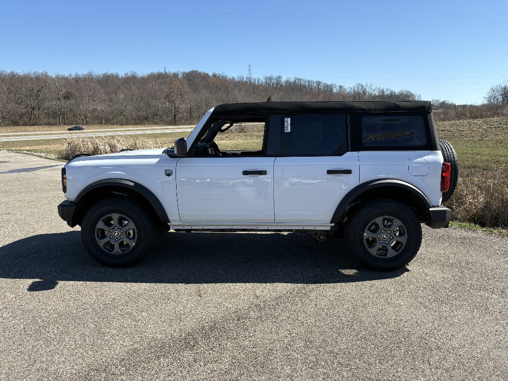 New 2026 Ford Bronco Big Bend image 2
