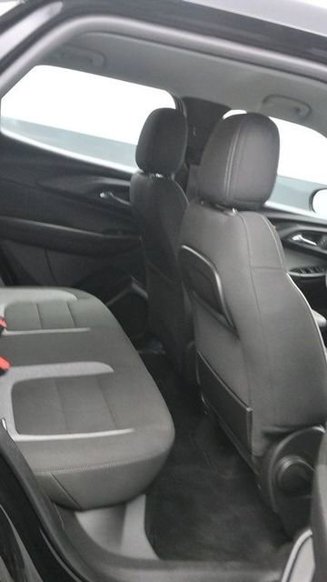 Used 2023 Chevrolet TrailBlazer LS FWD image 12
