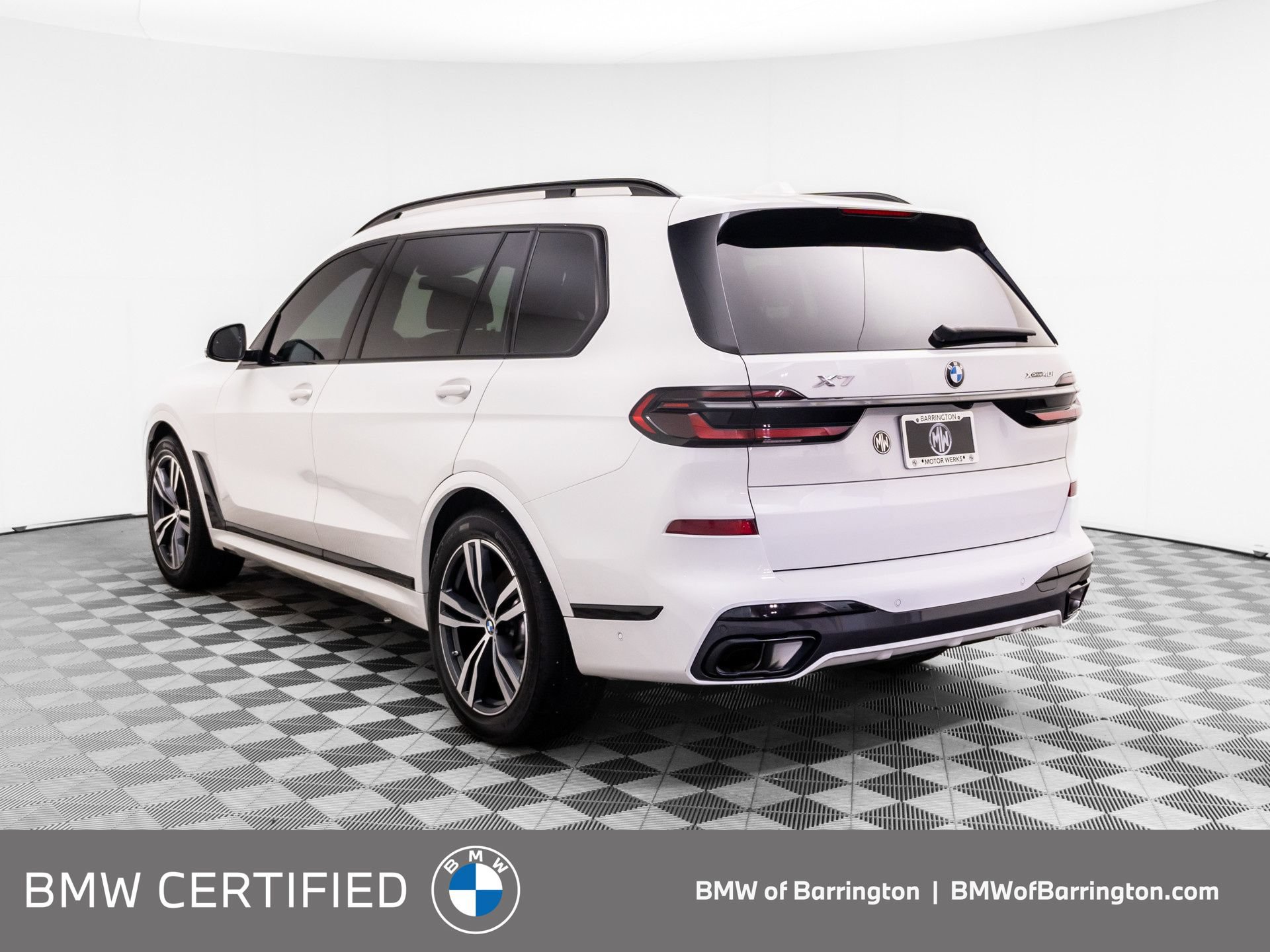 Certified 2024 BMW X7 xDrive40i w/ Executive Package AWD/4WD image 3
