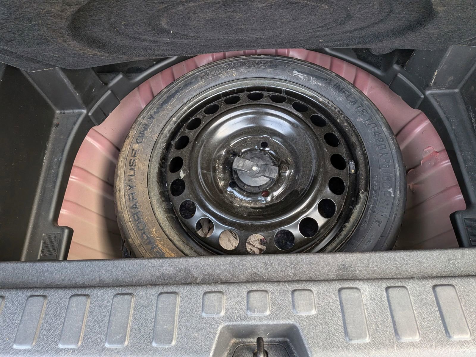 Used 2020 Chevrolet Equinox LT image 26