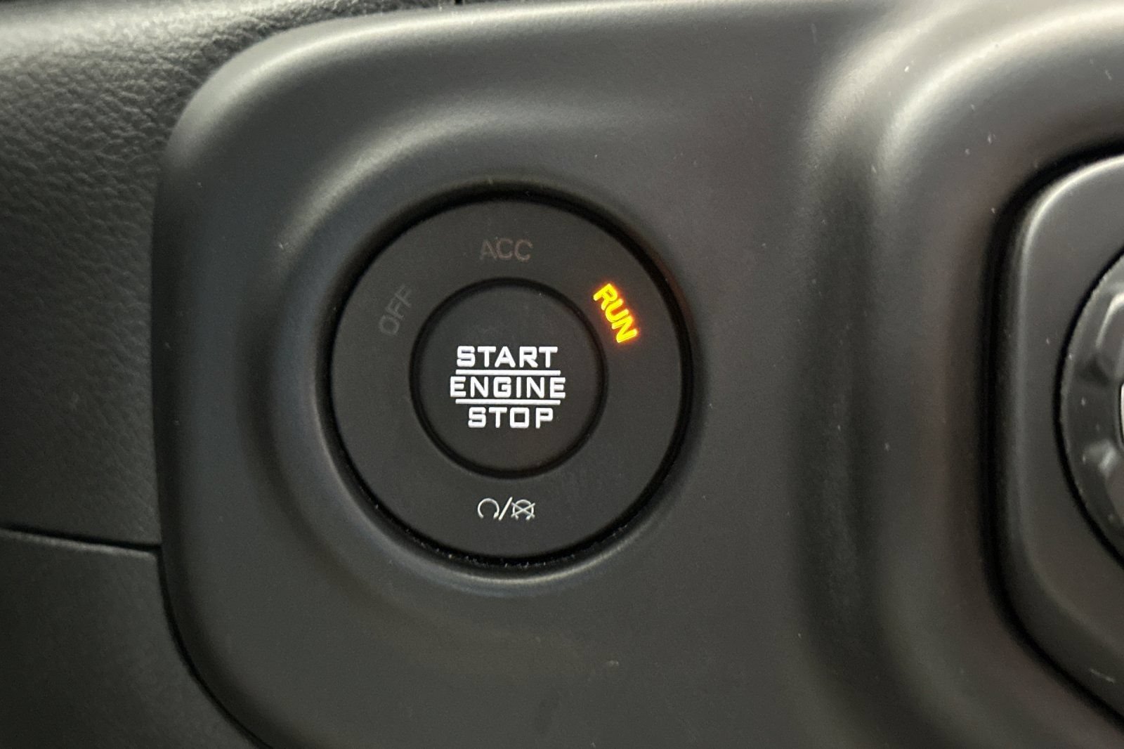 Used 2023 Jeep Wrangler Unlimited AWD/4WD image 22