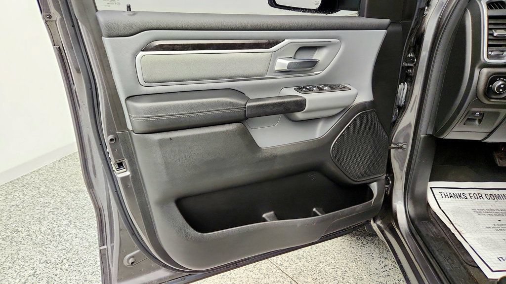 Used 2022 RAM 1500 Big Horn AWD/4WD image 10