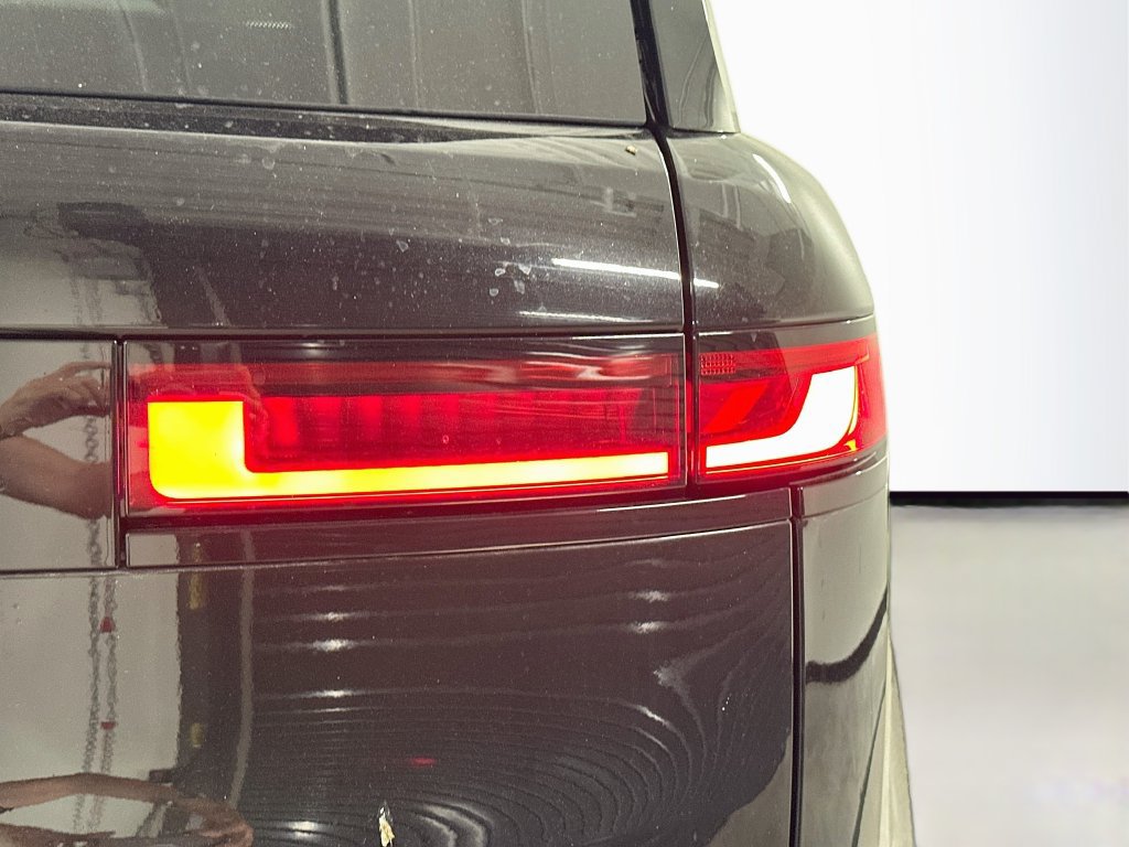 Used 2026 Land Rover Range Rover Sport Dynamic SE AWD/4WD image 33