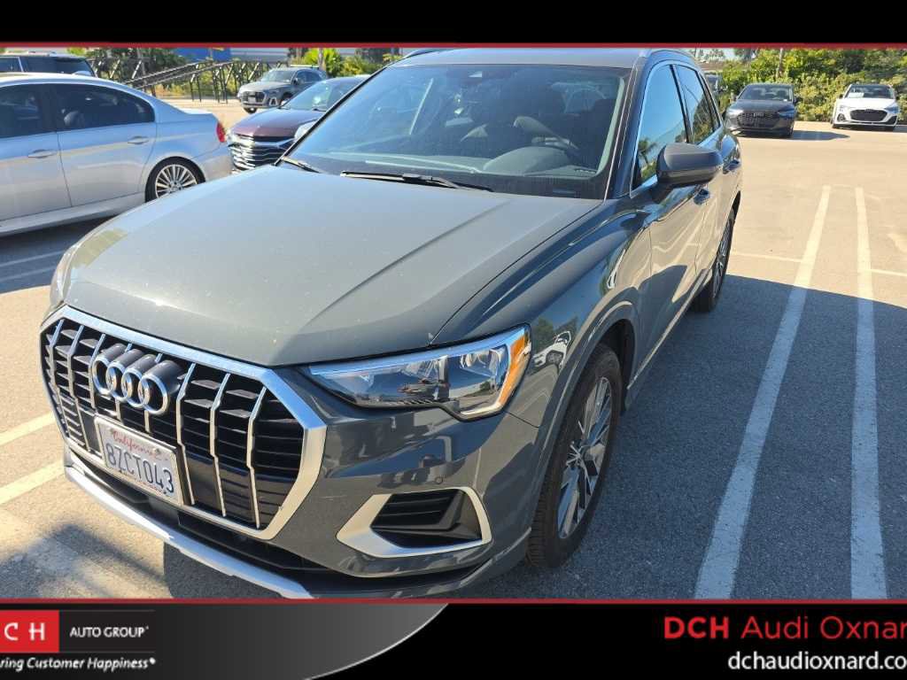 Used 2022 Audi Q3 2.0T Premium w/ Convenience Package