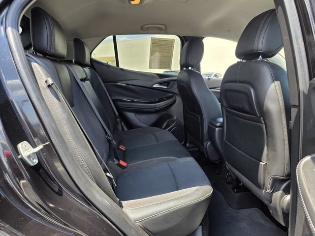 Used 2022 Buick Encore GX Select w/ Advanced Technology Package FWD image 27