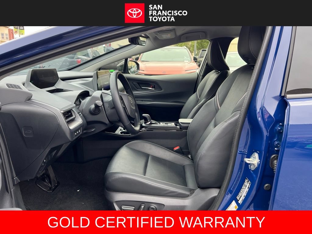 Certified 2025 Toyota Prius XLE FWD image 11