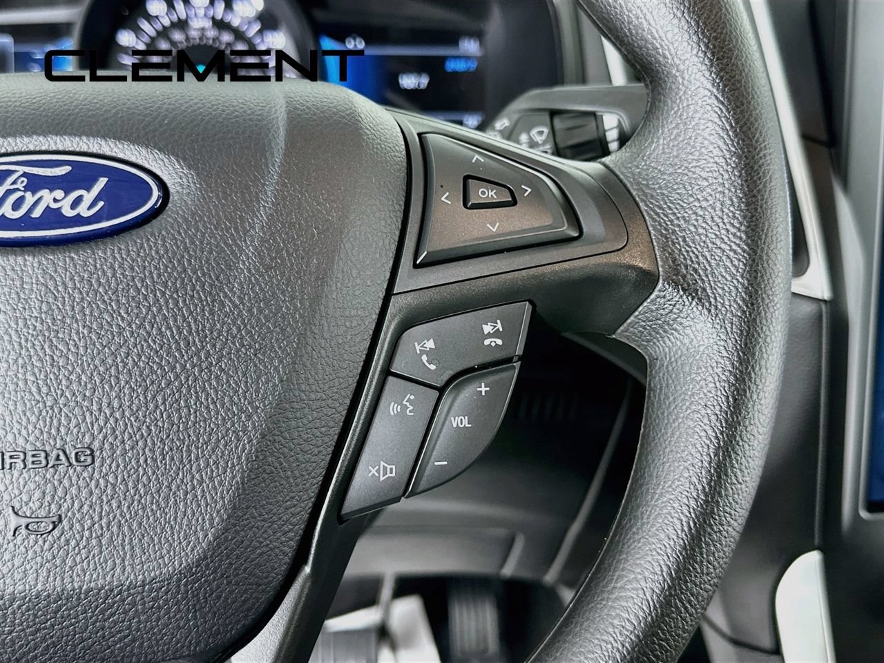 Certified 2024 Ford Edge SE w/ Black Appearance Package AWD/4WD image 17