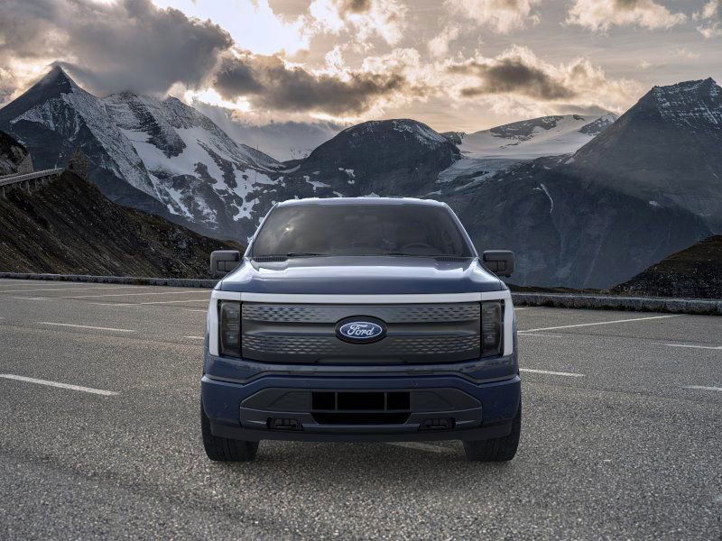 New 2025 Ford F150 Lightning Flash image 7