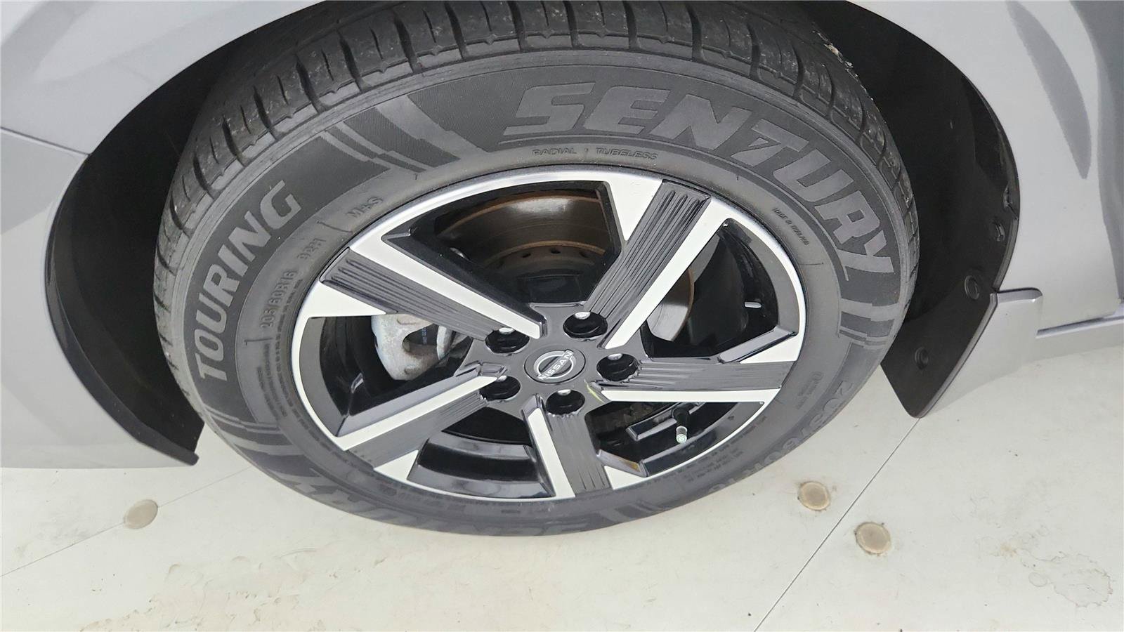 Used 2024 Nissan Sentra SV w/ All-Weather Package FWD image 28