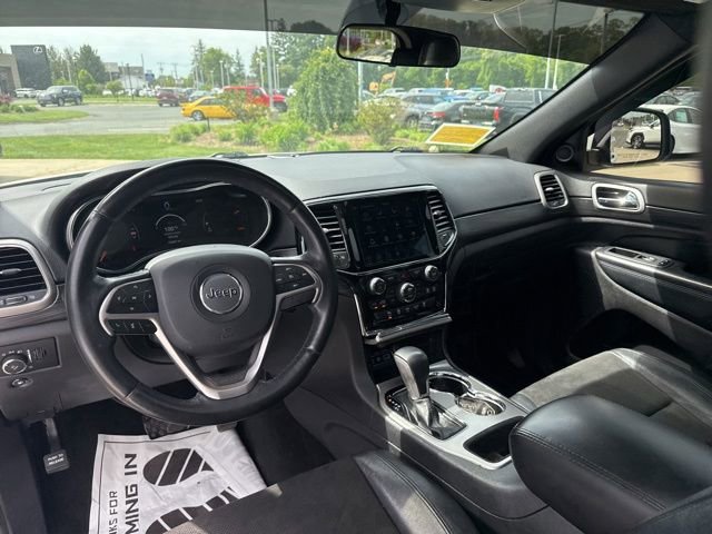 Used 2021 Jeep Grand Cherokee Laredo X AWD/4WD image 27