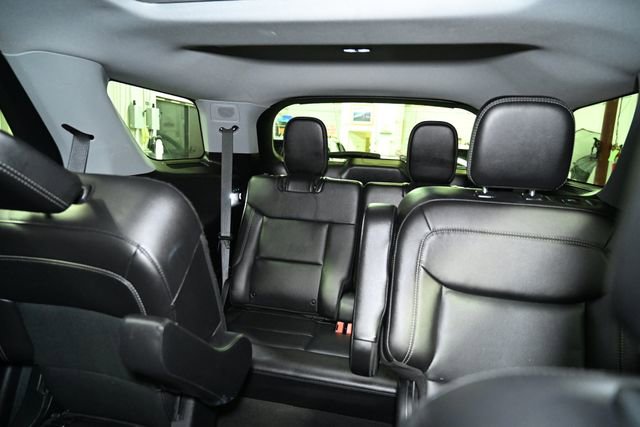 Used 2021 Ford Explorer Limited w/ Equipment Group 301A image 23