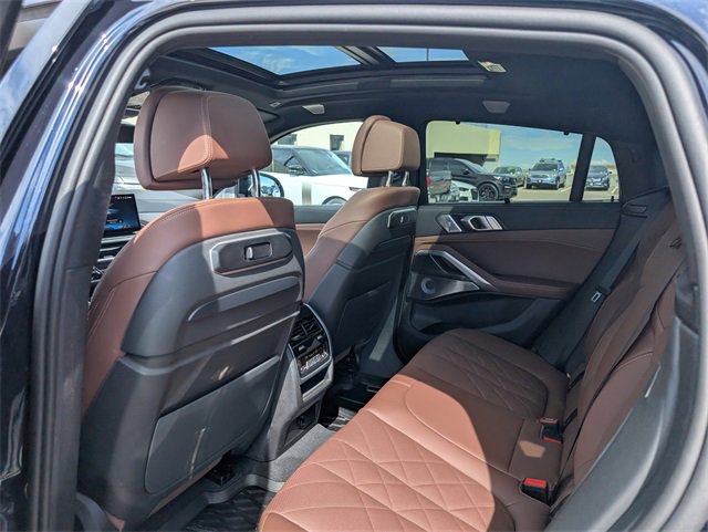 Used 2025 BMW X6 M60i w/ Executive Package image 12